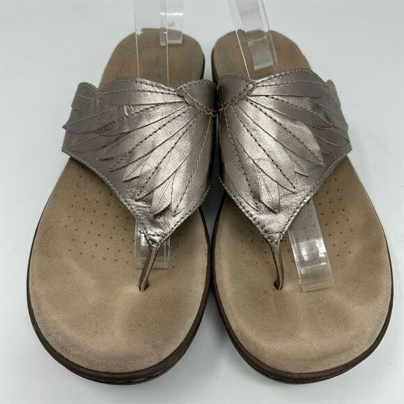 Clarks Phebe Pearl Gold Silver Wedge Slip On Sandals Size 8.5 Thong Style - Picture 4 of 10